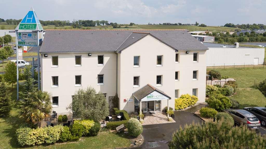 Brit Hotel Saumur Distré Eksteriør bilde