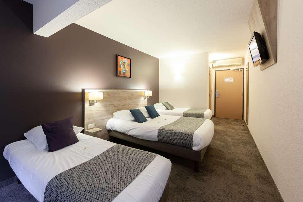Brit Hotel Saumur Distré Rom bilde