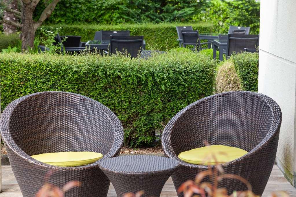 Brit Hotel Saumur Distré Eksteriør bilde